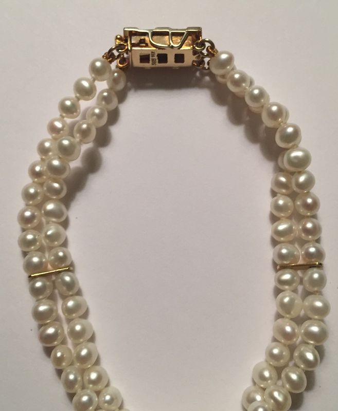 Fine Double Strand Pearl Bracelet with attractive 14K gold clasp