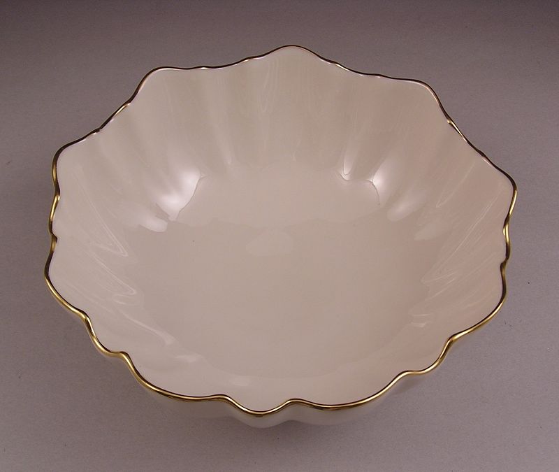 Beautiful Lenox China Symphony Sculptured Bowl Gold