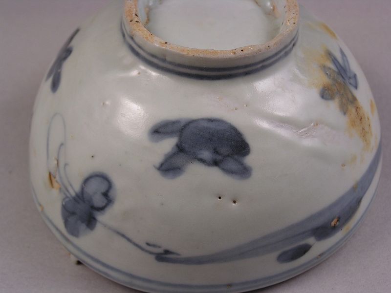 Very Rare Japanese Shoki Imari Excavated Bowl