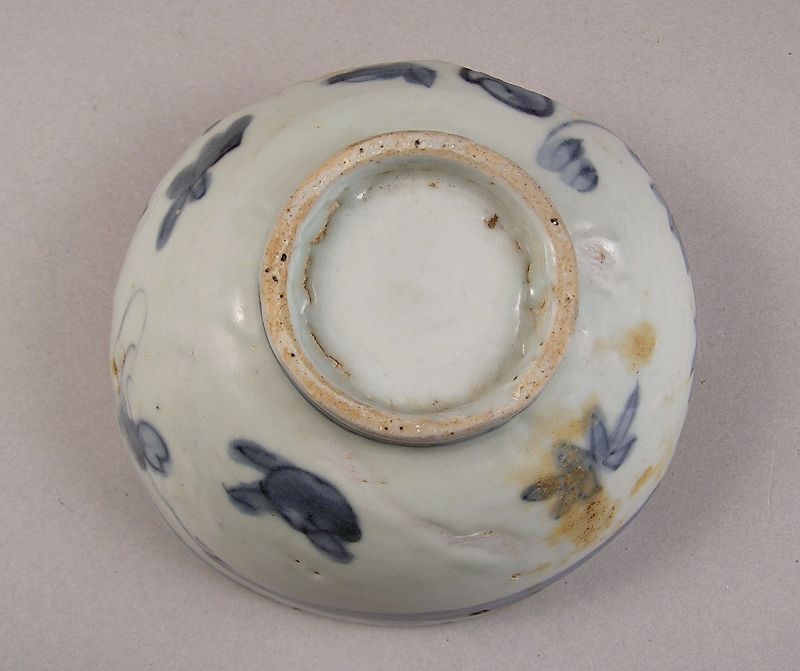 Very Rare Japanese Shoki Imari Excavated Bowl