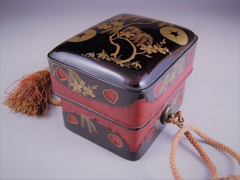 Amazingly Fine Rare Japanese Makie Kobako, 19c