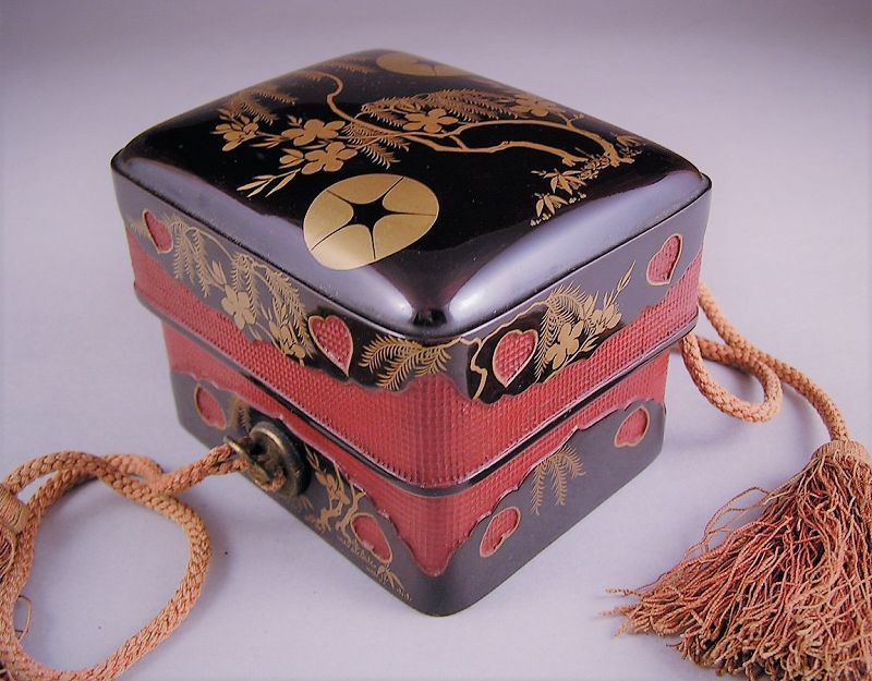 Amazingly Fine Rare Japanese Makie Kobako, 19c