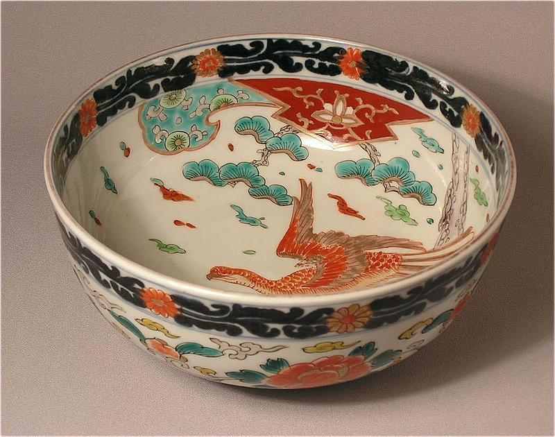 Japanese Ko Imari Large Bowl w/Eagle L19c