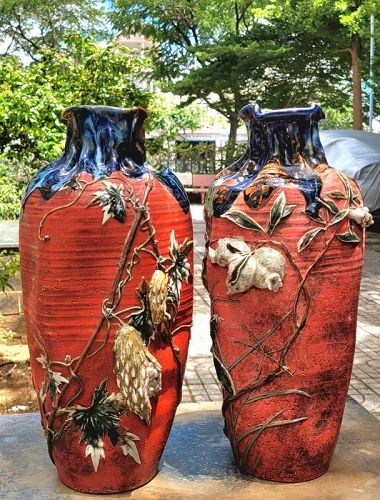 Antique Japanese a pair of Sumidagawa vases19th