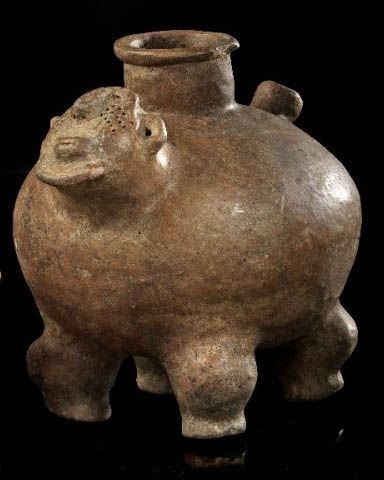 Rare large Pre-Columbian Figural pottery Vessel Chorrera!