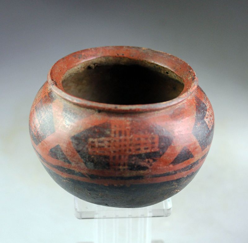 Choice pottery jar, Charchi / Narino Culture , Equador 850-1250 AD