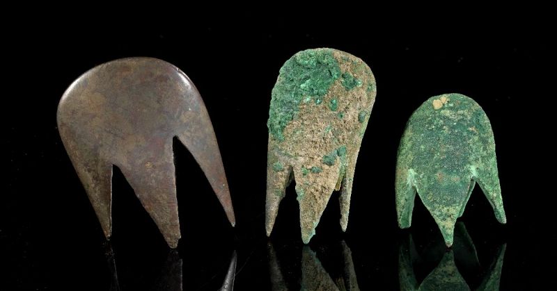 Rare set of Three Bactrian bronze 'Claw' Mace Heads, 2nd. mill. BC