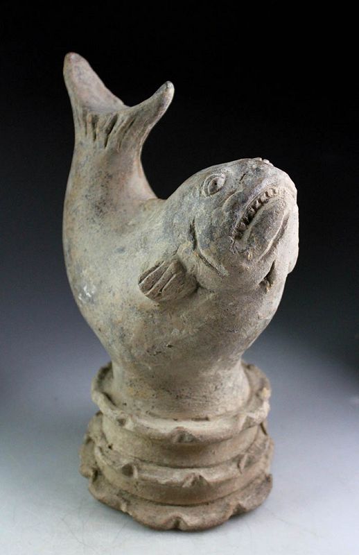 Superb Majapahit pottery sculpture of Fish, TL tested as 590 years old