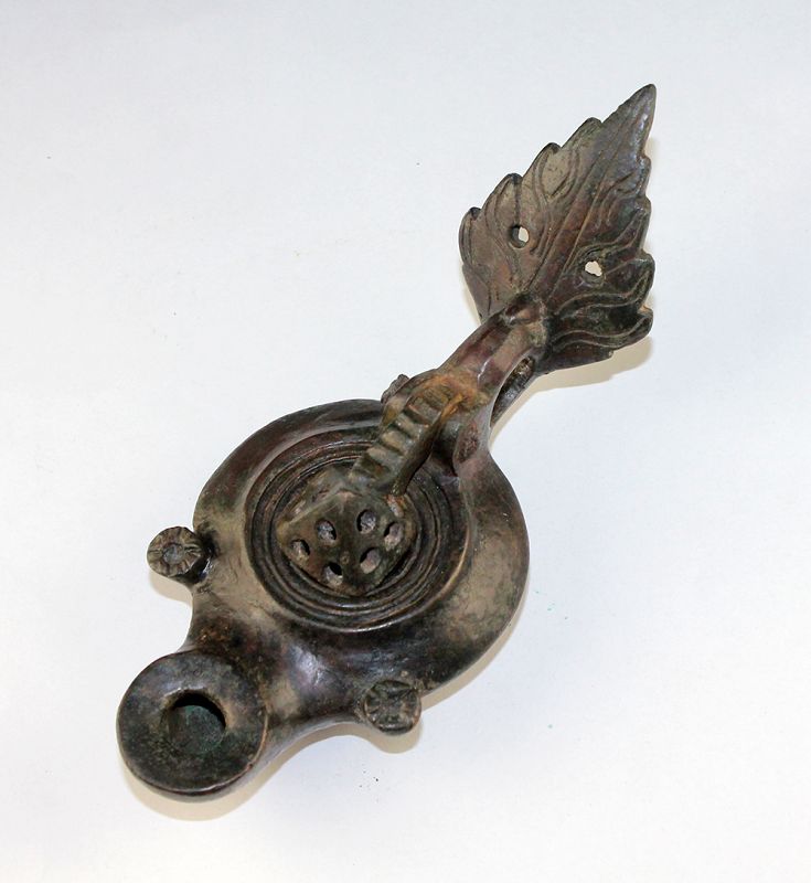 Superb Late Roman - Byzantine bronze oil lamp, 5th - 6th century A.D.