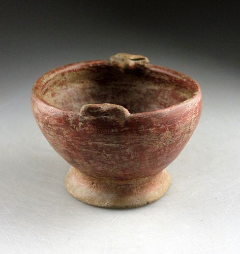 Choice Quimbaya pottery zoomorphic vessel, 7th.-14th. cent. AD