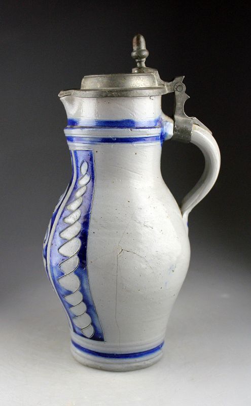 Nice German salt glazed stoneware jug, Westerwald, ca. 1800-1840 AD.