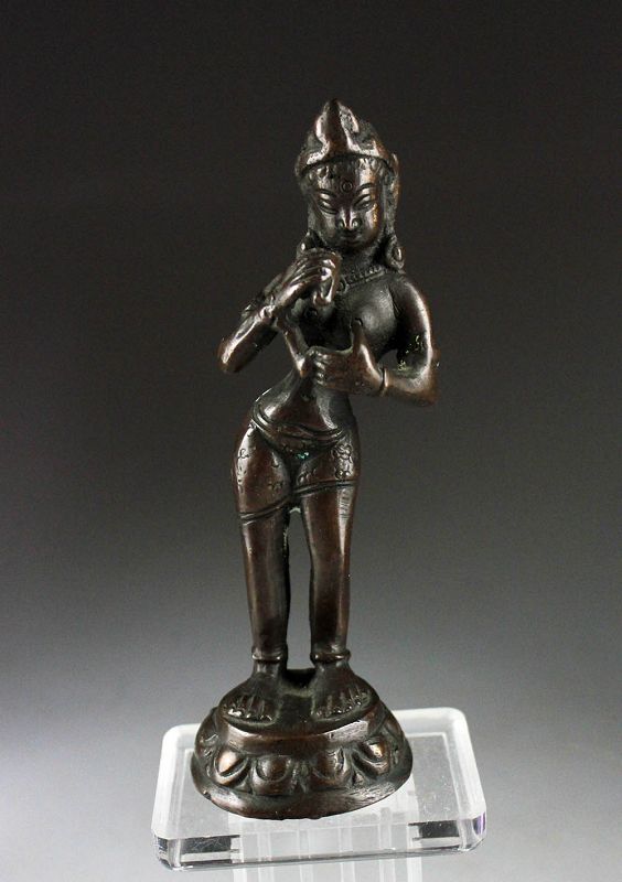 Attractive bronze figure of a nude Hindu Godess, Indian, c.18th.cent.