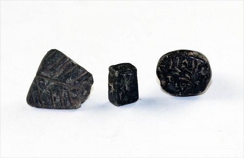 Lot of Three Anantolian stamp seals, 3rd.-2nd. millenium BC!