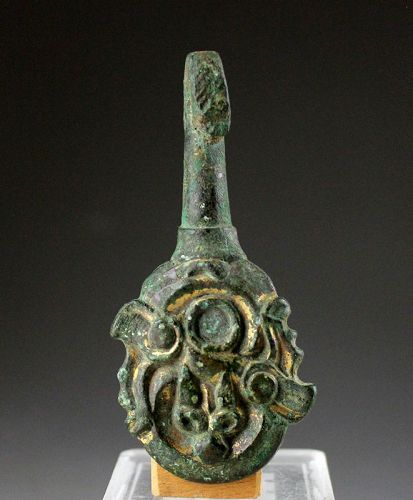 Chinese gilt belthook Eastern Zhou - Warring States 4th–3rd cent BC