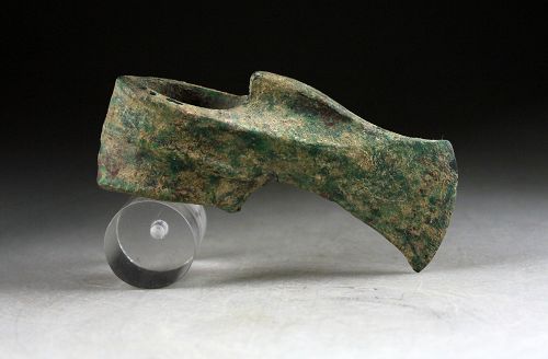 Heavy ridged bronze battle axe, Eurasian Steppes, 2nd. mill. BC