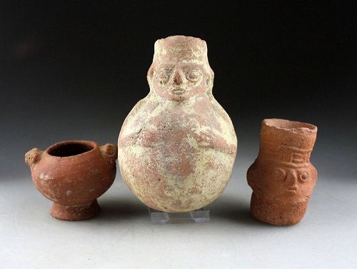 Lot of three nice Pre-Columbian Anthropomorphic vessels, Moche!