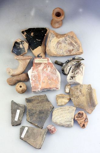 Nice lot of 20 Roman, celtic & Greek fragments in stone and pottery