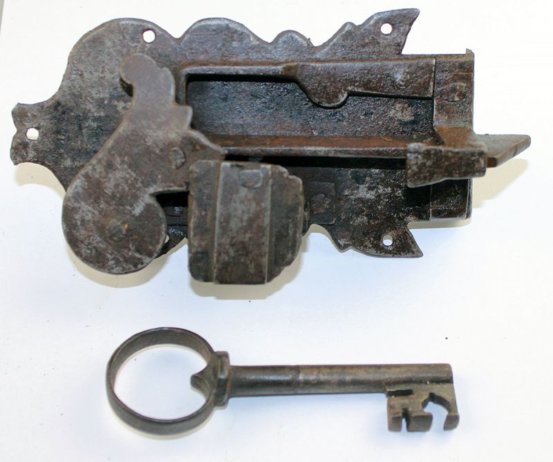 Fine South-German renaissance iron lock w key!, ca. 17th. century