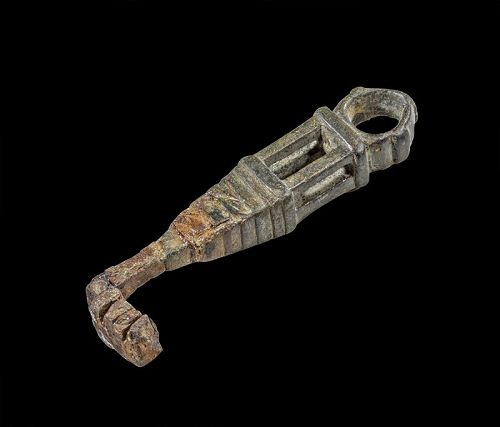 Important Roman architectorial bronze and iron key w temple!