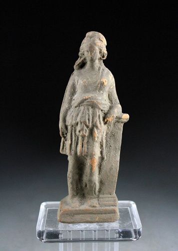Lovely & rare intact figure of Artemis, Roman, 1st.-3rd. century AD