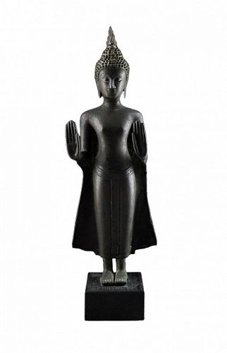 Choice larger bronze figure of Buddha, Thailand, c. 16th. cent.