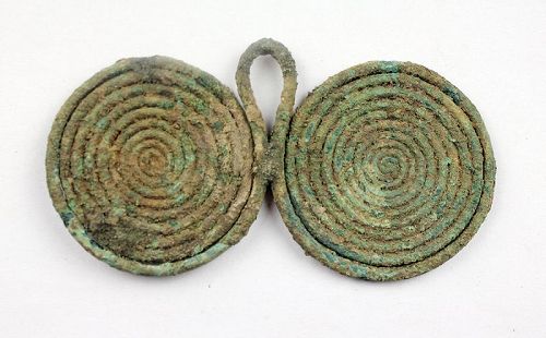 Nice European bronze Spectacle brooch / hanger, 1400-1100 BC