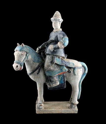 Fine style pottery model of Ming Dynasty equestian soldier!