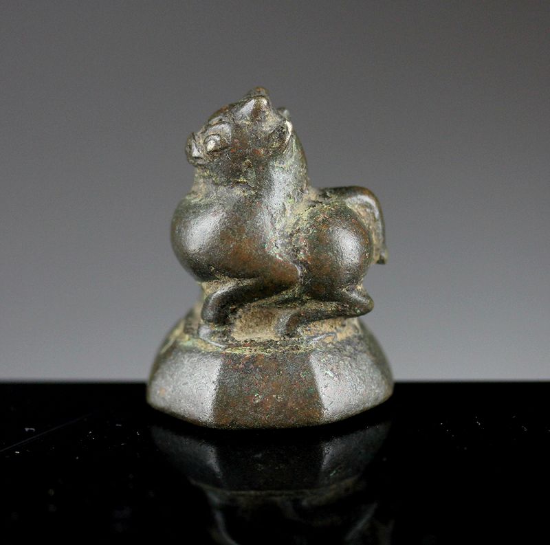 High quality Early Toe bronze weight of 10 Tical, Burma 1550s