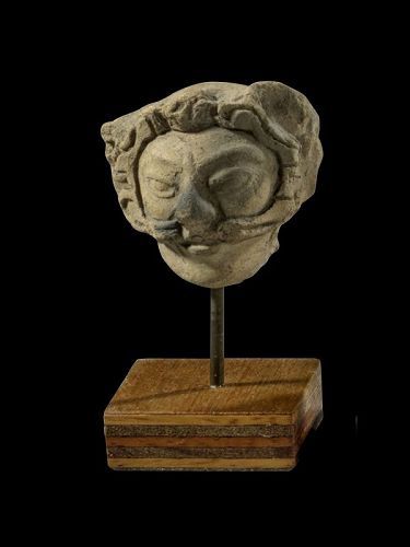 Exceptional La Tolita / Guangala pottery head, c. 200 BC-500 AD