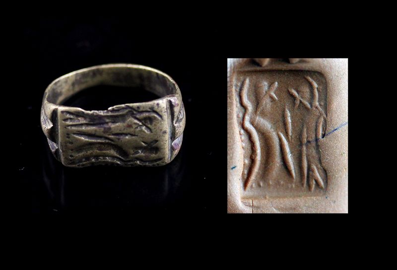 Late Roman bronze seal ring, c. 3rd.-5th. century AD