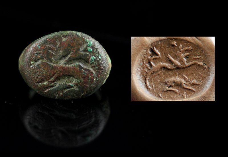 High quality large bronze seal ring, Parthian Empire, 247 BC - 224 AD