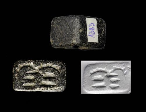 Fine blackstone Gable stamp seal, Anatolia, c. 4th. millenium BC