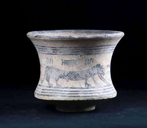A Beautiful & large decorated Indus Valley Pottery Jar, 3rd mill. BC