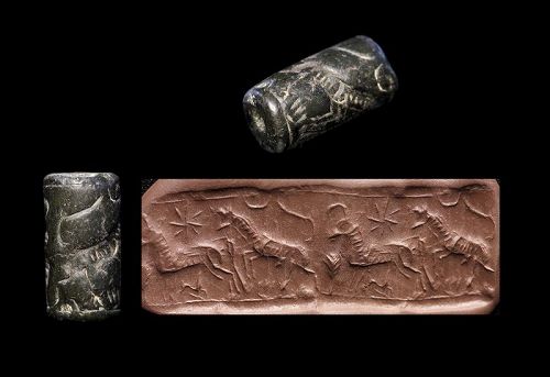 High quality Mespotamian cylinder seal, Middle Assyrian, 1400-1000 BC