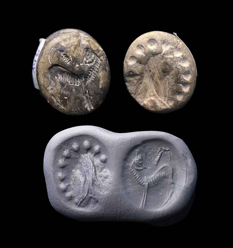 massive Middle Assyrian bifacial scaraboid stamp seal, 2nd. mill. BC