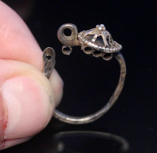 Intact Viking filigree silver temple ring, 9th.-11th. cent. AD