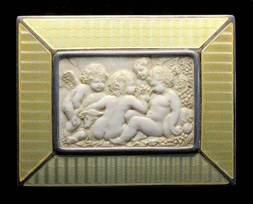 Heavy enamel sterling silver box w c. 1700 AD carving of puttis!