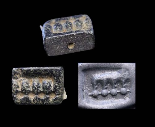 Rare & interesting tablet or block seal, Mesopotamian c. 3rd. mill. BC