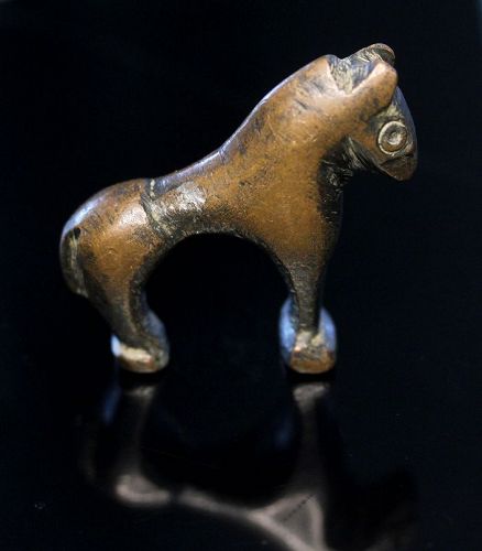 Attractive bronze figurine of a horse, Seljuq, 10th.-11th. cent.