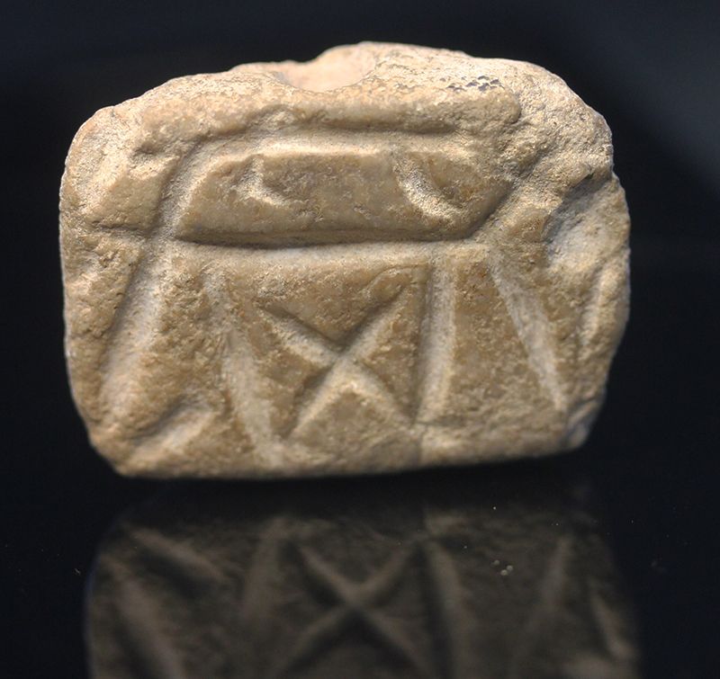 Large Western Mesopotamian gable stamp seal with animals, 4th. mill.BC