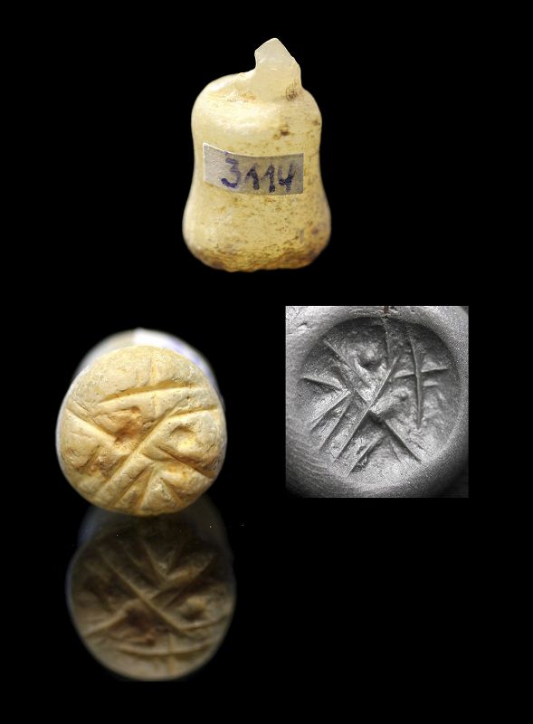 Bell-shaped alabaster stamp seal, Urartu Kingdom 9th.-7th. cent.