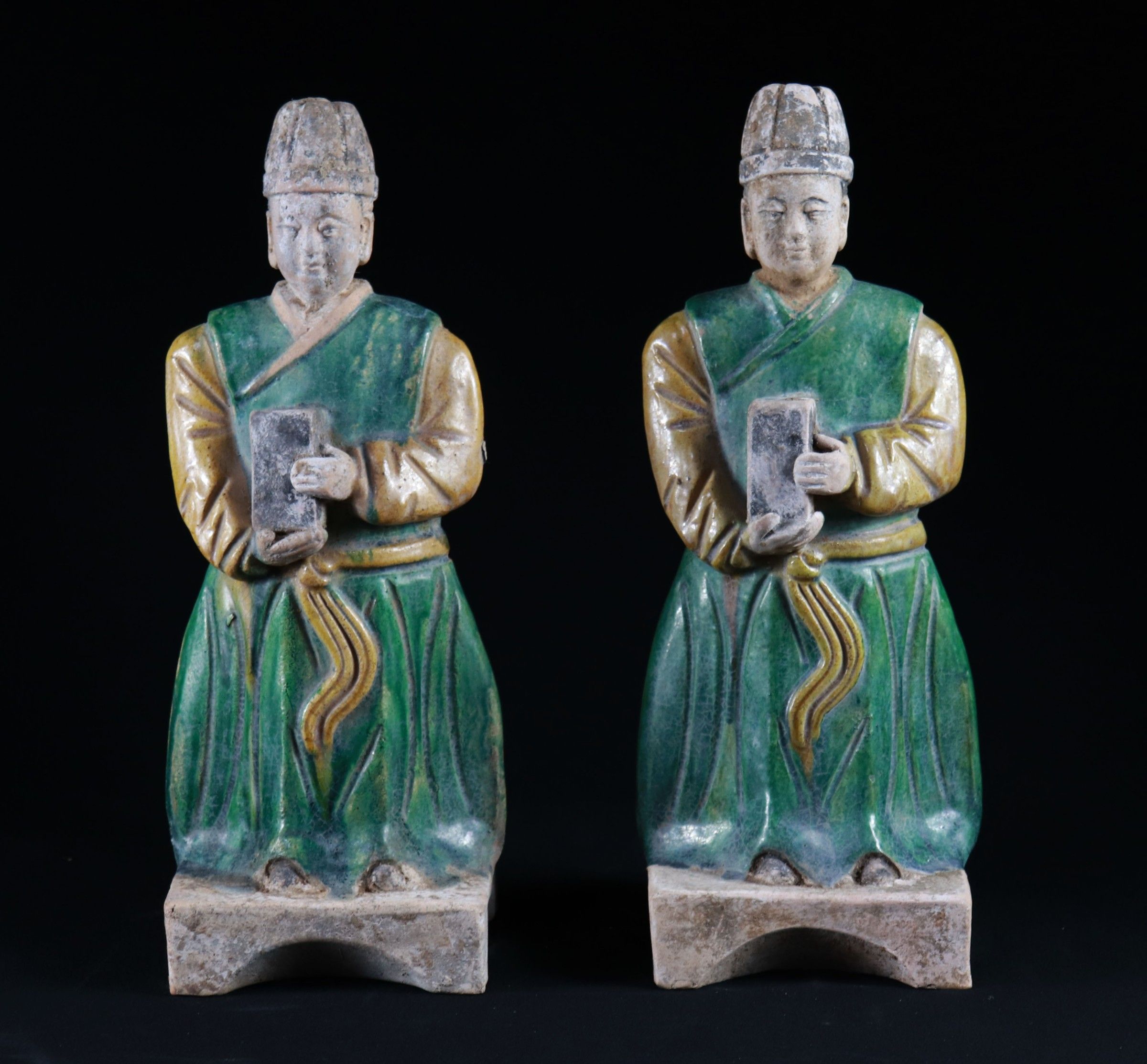 Decorative arts from around the world - Asian, Ancient World, Americas