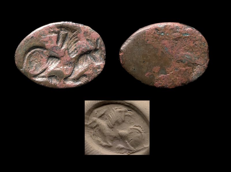 Interesting bronze intaglio ring seal, 1st. mill. BC