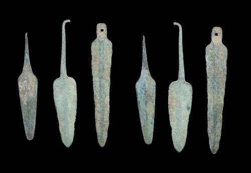 Set of Early bronze Daggers, bronzeage, 3rd.-2nd. mill. BC