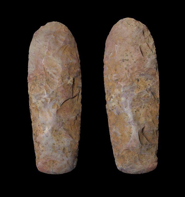 Larger Neolithic African Sahara Chert Stone Hand Axe, c. 10000 BC