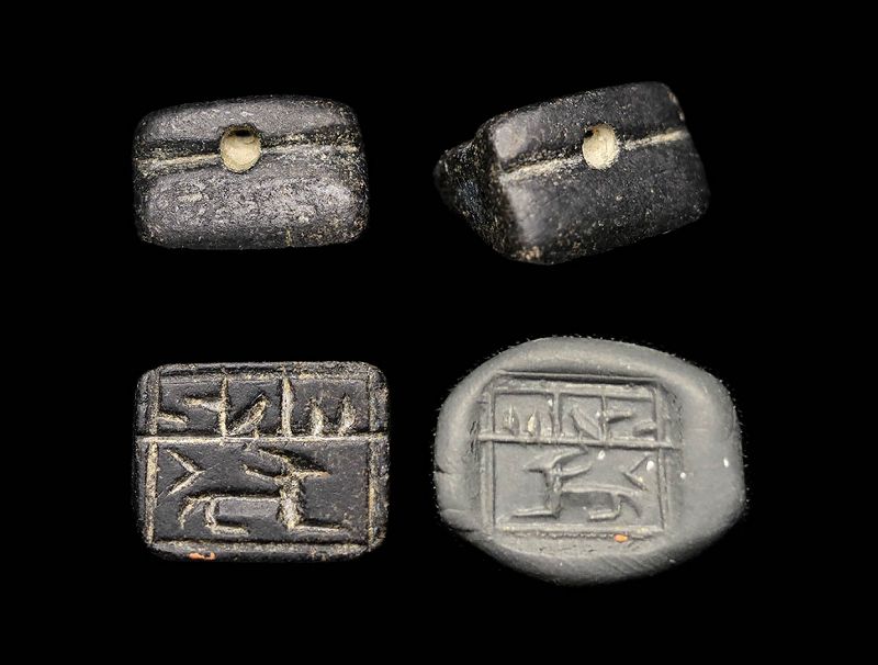 Interesting triangular stamp seal, Mesopotamia, c. 2nd. mill. BC