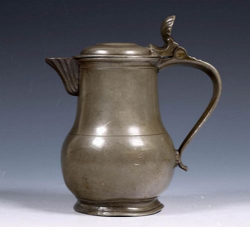 Lovely Belgian pewter jug, stamped w crown Rose of Brügge 18th. cent.