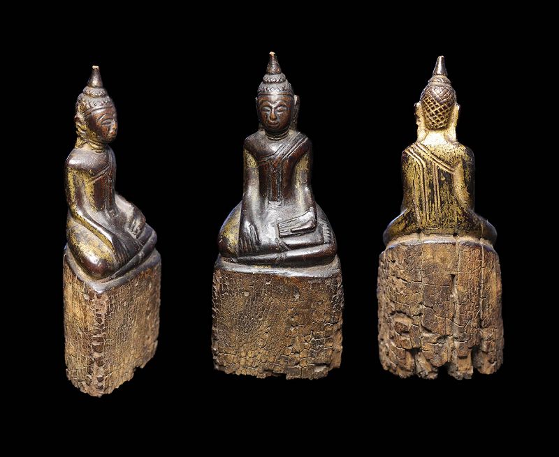 Elegant early gilt wooden figure of Buddha, Thai c. 16th/17th. century