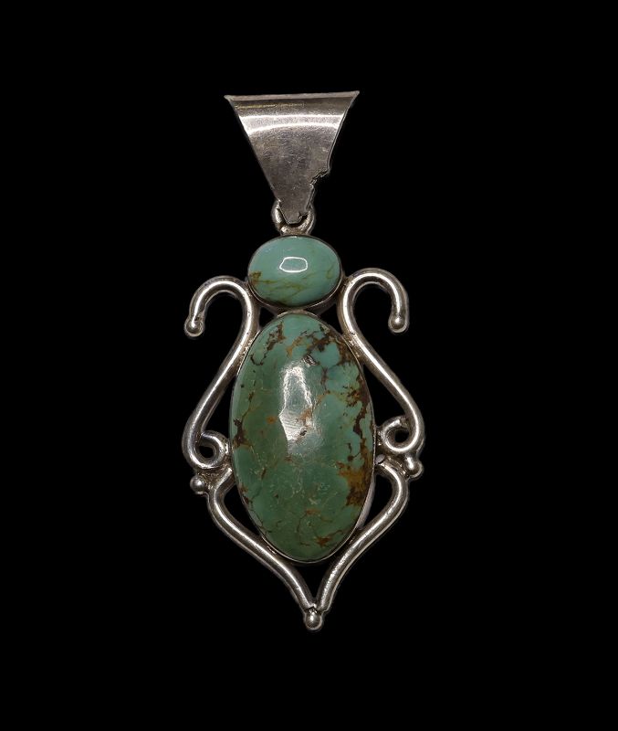 Attractive silver & torquise Navaho Indian scarab hanger!
