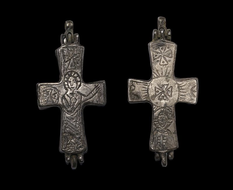 Massive silver Darkage Encolpion cross, Lombards. 7th.-8th. cent.